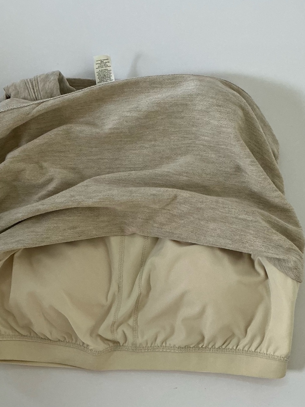 ALO Yoga Beige Tank Top - Picture 4 of 4